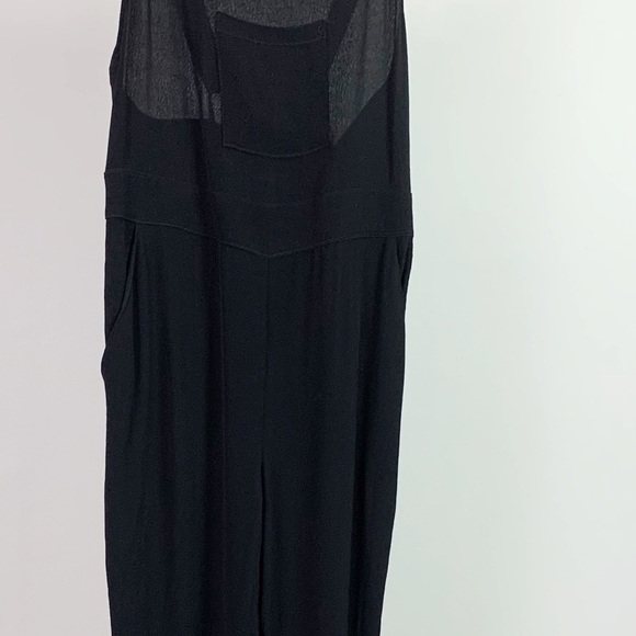 NWT Flynn Skye Jay Ruffle Hem Pocket Overalls Jumpsuit In Black Small - Picture 8 of 9